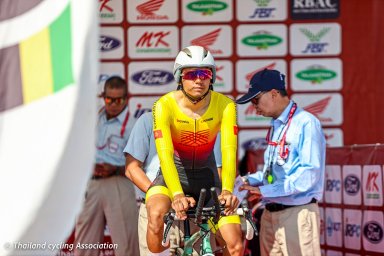 Маткаримов Мухаммед Али - Under 23, на старте разделки 32,1 км