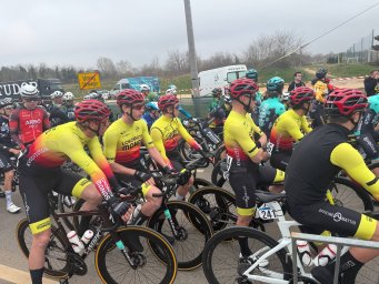 Первый старт у Локомотив Манас в Хорвитии завершён Первый старт у Локомотив Манас в Хорвитии завершён