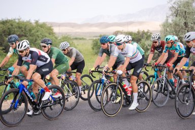 В Кыргызстане прошёл первый с 1992 года полномасштабный чемпионат страны по шоссейному велоспорту