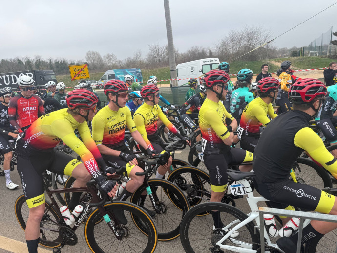 Команда &laquo;Локомотив Манас&raquo; выступит на гонках в Словении